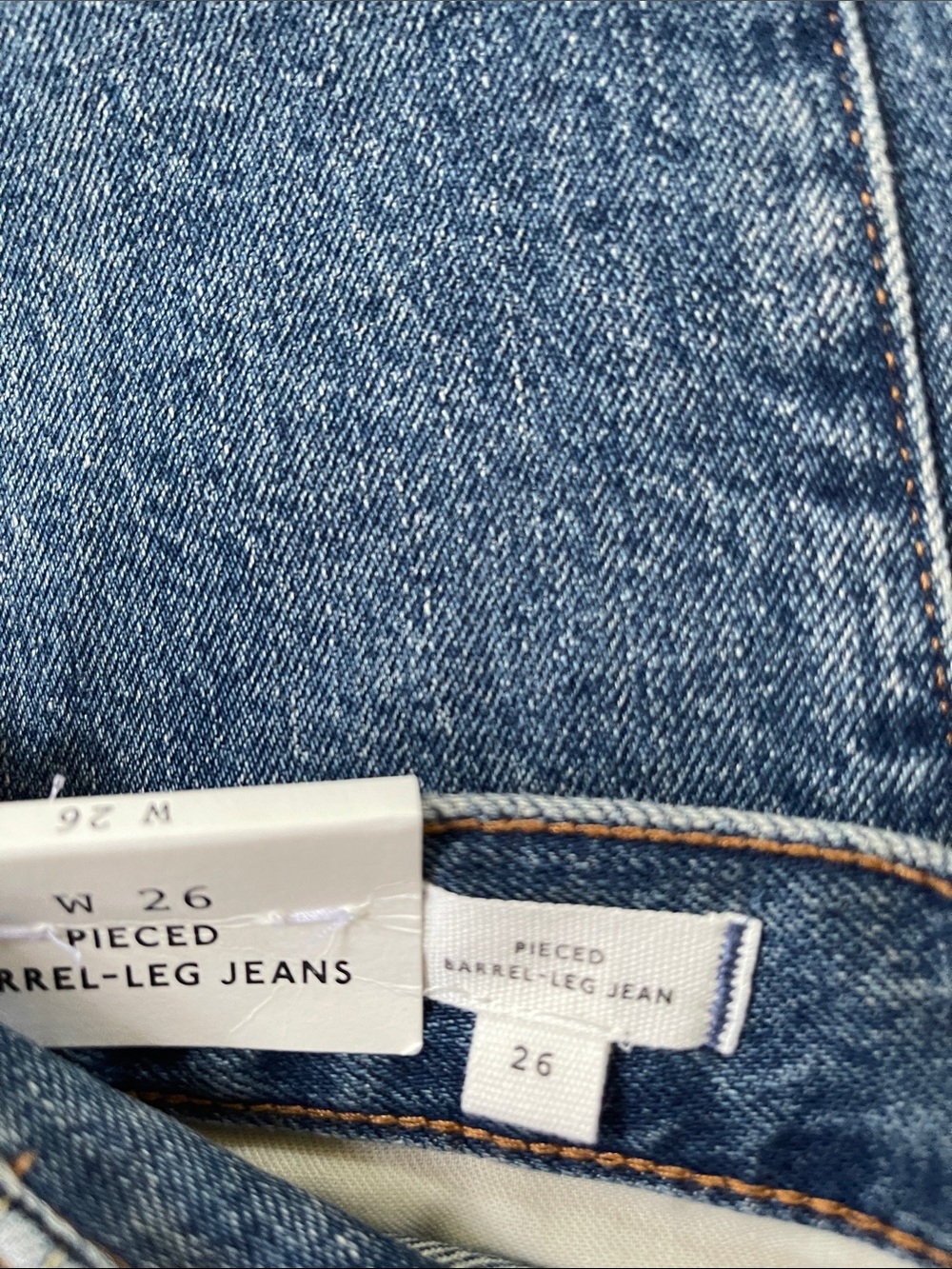 Madewell Women NWT Pieced Barrel Leg Denim Jeans in Medium Blue Wash Button 26 - Picture 9 of 15